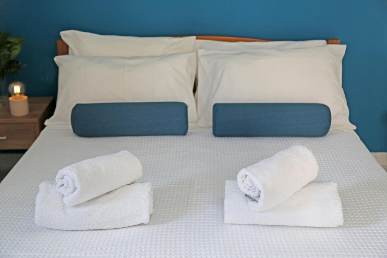 Βlue Comfort Apts-Sitia Apartment Luaran gambar